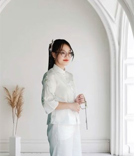 Bộ gấm tơ thêu