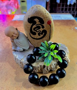 Chuỗi não đen 20 li