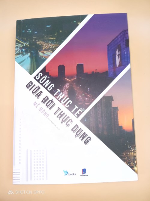 Sống thực tế giữa đời thực dụng