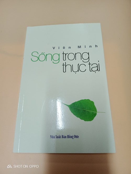 Sống Trong Thưc Tại