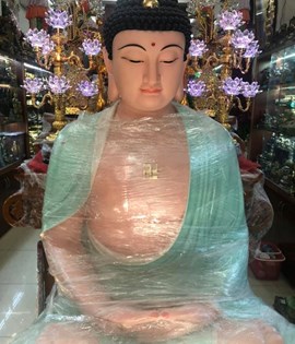 Tôn tượng A Di Đà cao 1,8m