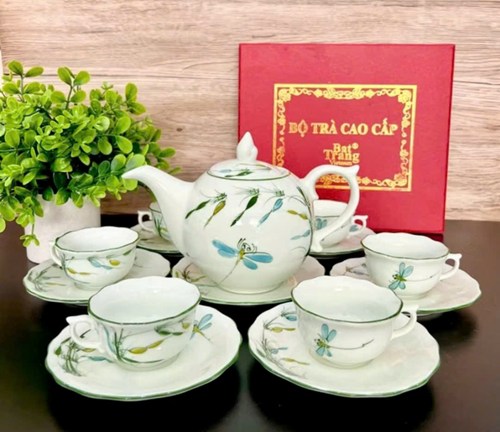 ấm chén Ml 2 trúc chuồn xanh chỉ vàng