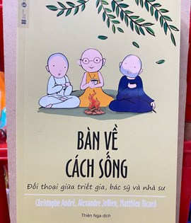 BÀN VỀ CÁCH SỐNG