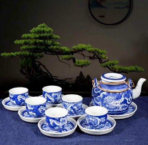 Bộ ấm chén long ẩn lõm