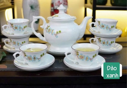 BỘ ẤM CHÉN MIỆNG LƯỢN SEN