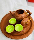 Bộ trà đất đỏ khay tròn 