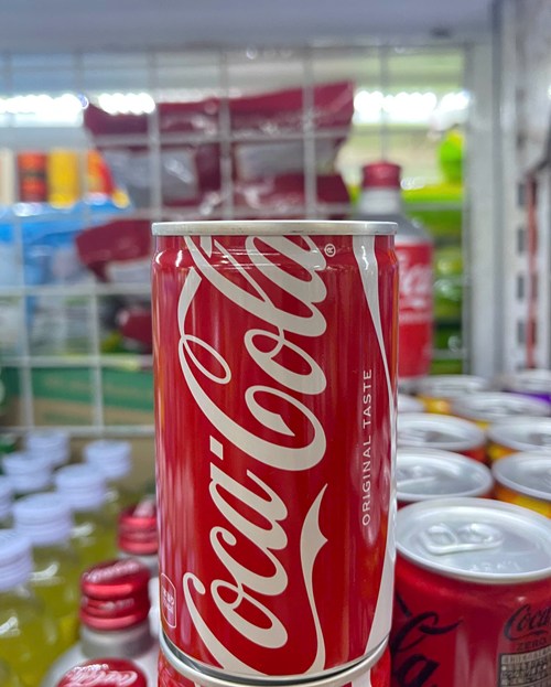 Coca nhật lon mini có đường 160ml