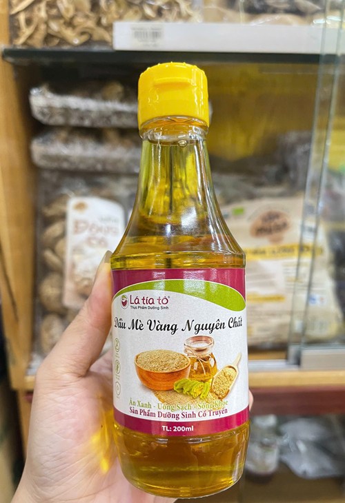 Dầu mè vàng 200ml