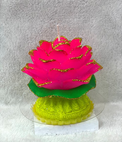 Đèn cầy sen cao 63