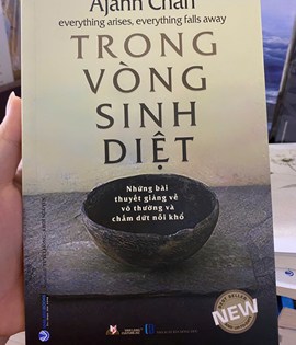 Trong vòng sinh diệt