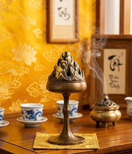 XÔNG TRẦM 650 - NÚI CHÂN CAO