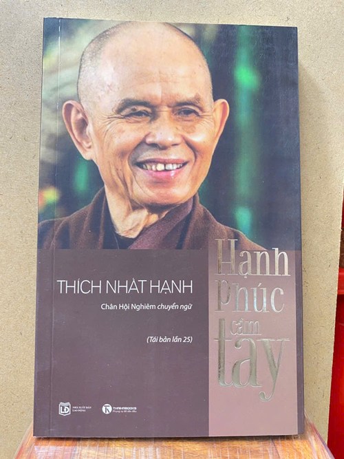 HẠNH PHÚC CẦM TAY