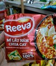 Mì lẩu nấm chua cay 85g Reva reeva