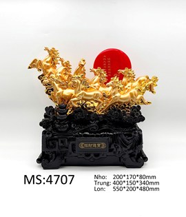 Ngựa 8 con nhỏ