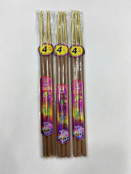 Nhang nở hoa 4 tấc 3 cây