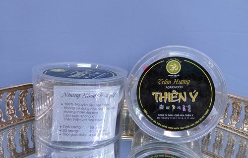 Trầm khoanh 4 giờ đen