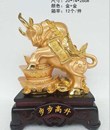 Trâu xi vàng đế gỗ 550