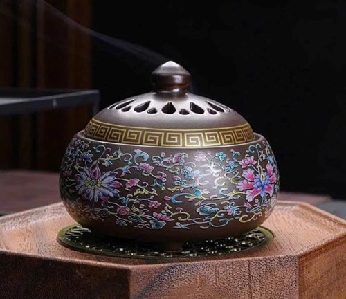 Xông trầm hoa nâu