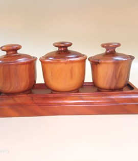 Án 3 gỗ hương