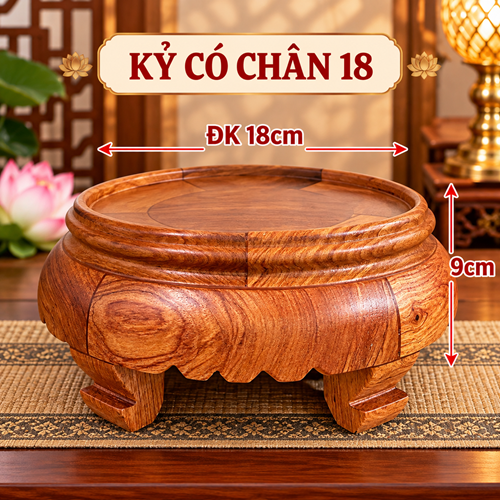 Kỷ có chân 18